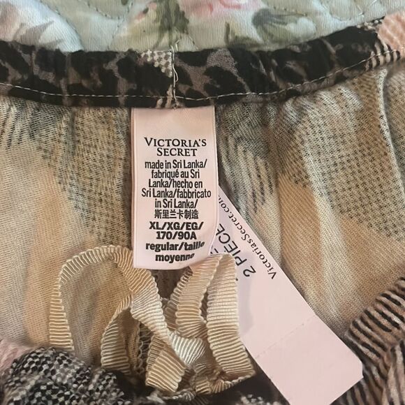 Victoria, secrets PJs bottom - Picture 4 of 6